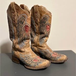 Corral Tan and Red Embroidered Western Boots
